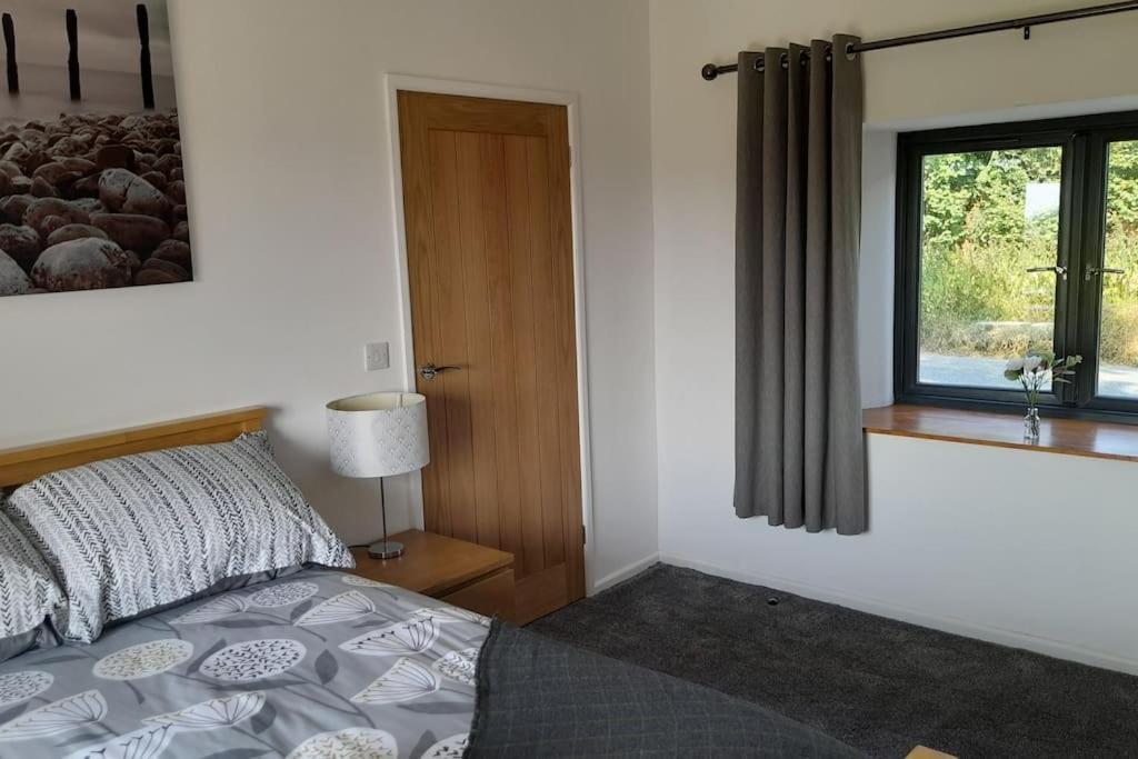 Ferienwohnung Thornmoor Barn Lifton Exterior foto